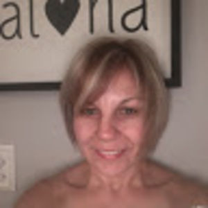 Meet your Posher, Jeannine